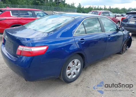 2007 Toyota Camry Le z USA, uszkodzony, nr VIN 4T1BE46K47U104905